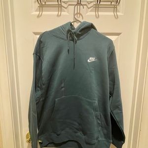 Nike Standard fit sweatshirt